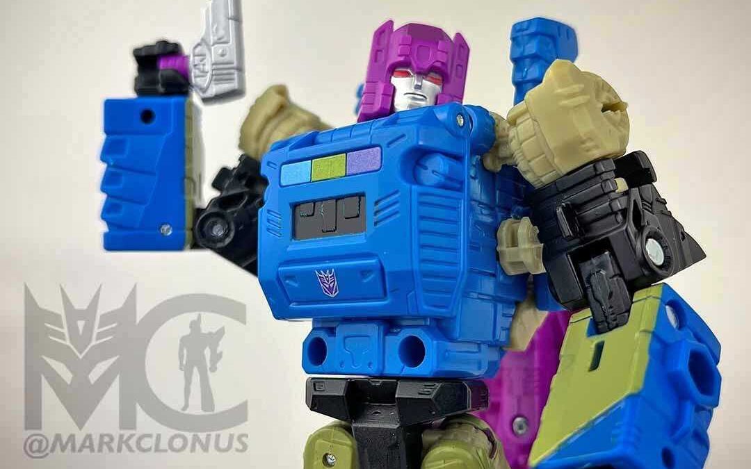 Transformers Legacy United Squeezeplay Behind the Scenes