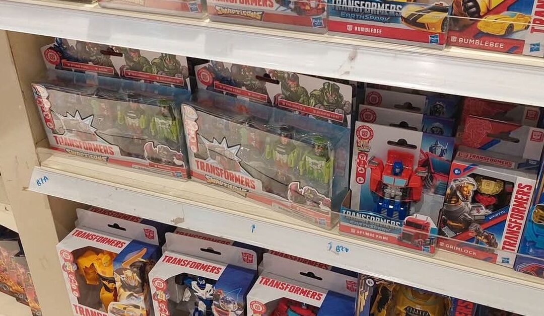 TFORMERS – Transformers Swapticons Jungle Mission 5-pack Revealed with Optimus Primal, Apelinq, Megatron,  Skullcruncher, Scorponok