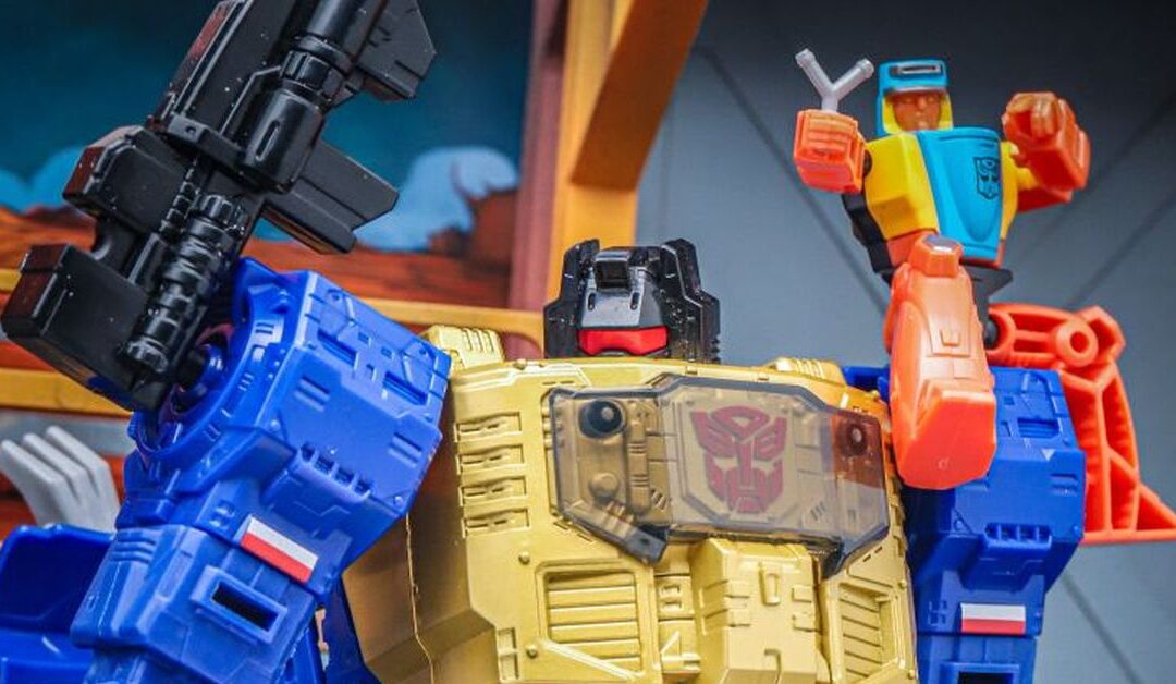 G2 Grimlock & Wild Boy Wheelie In-Hand Images of Age Of The Primes Leader