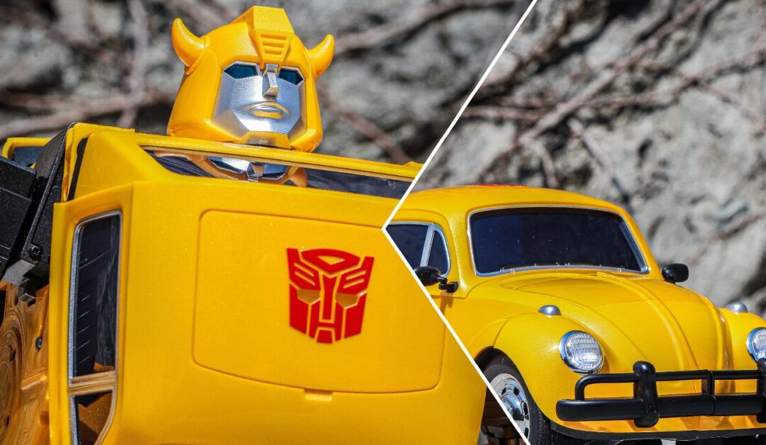 Robosen Bumblebee G1 VW Flagship Edition Robot In-Hand Images Roll Out