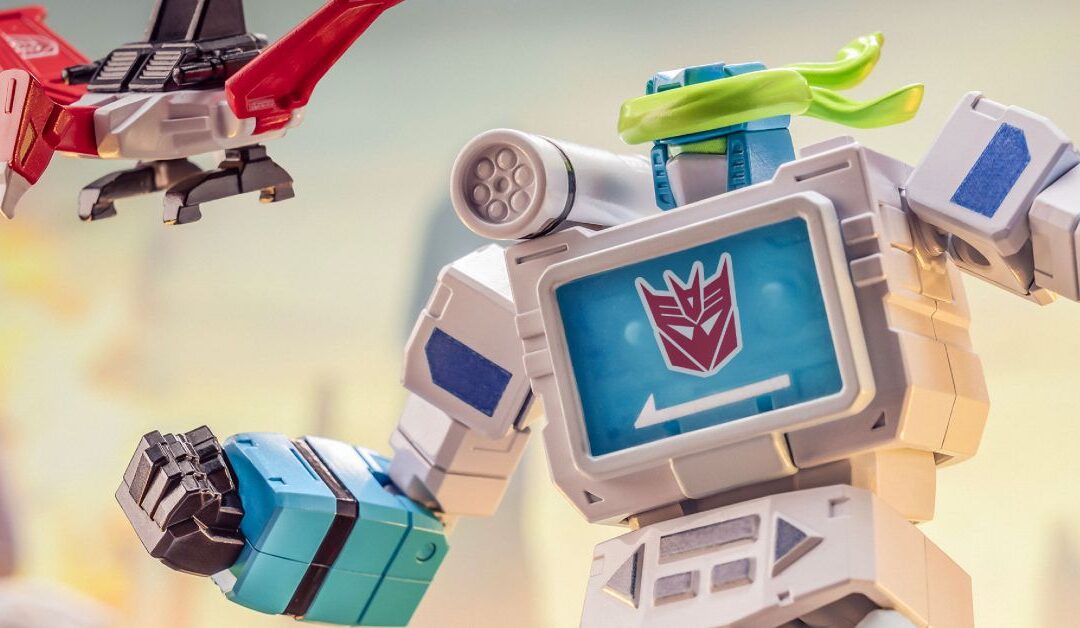 Alpha Action Elite SG Soundwave Party Set Revealed from Auldey Transformers