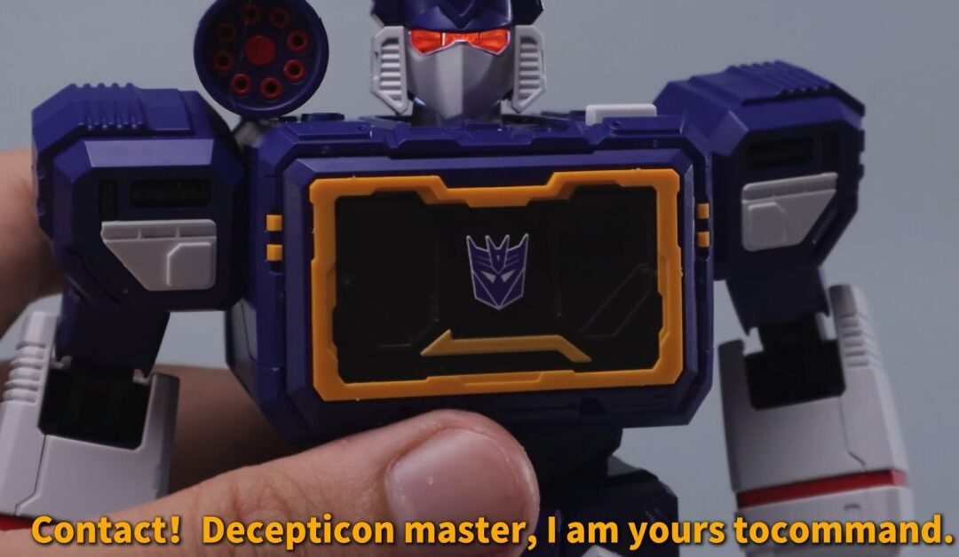 In-Hand Soundwave, Ravage, Laserbeak, Rumble, Ratbat Blokees Transformers