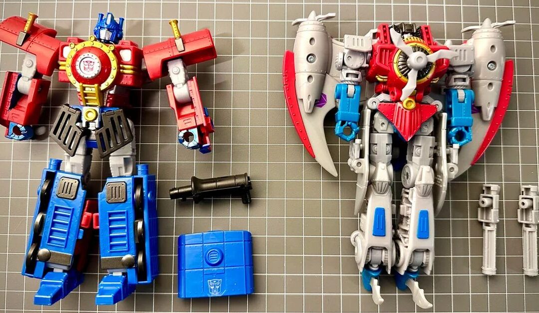 Daily Prime – Hearts of Steel Optimus Prime & Starscream 2-Pack In-Hand Images