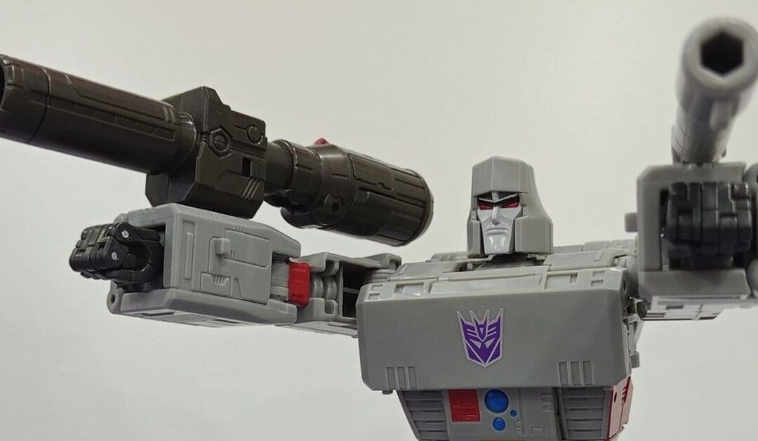 PREORDER! Studio Series 86 Megatron Transformers Leader Class Figure Now!